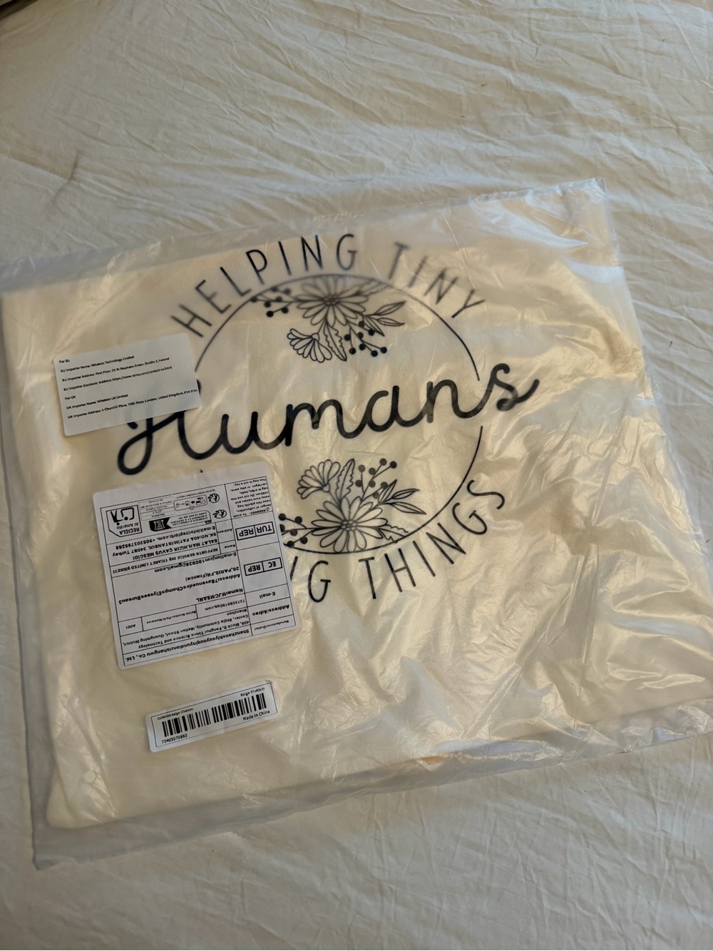 Beige Cotton Tote Bag Helping Tiny Humans - Picture 5 of 7